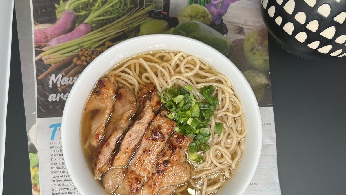 30. Chicken Saimin.