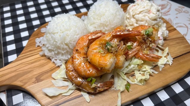 Stir Fried Shrimp with Garlic.