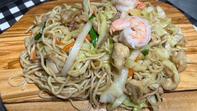House Chow Mein.