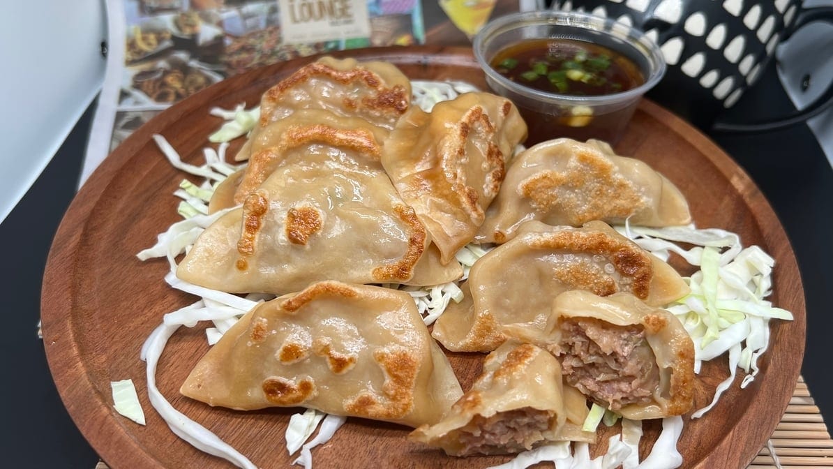 Pot Sticker(8pc).