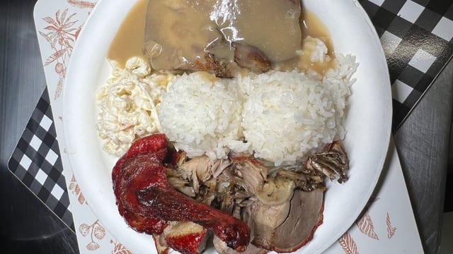 Roast Pork/Roast Duck.