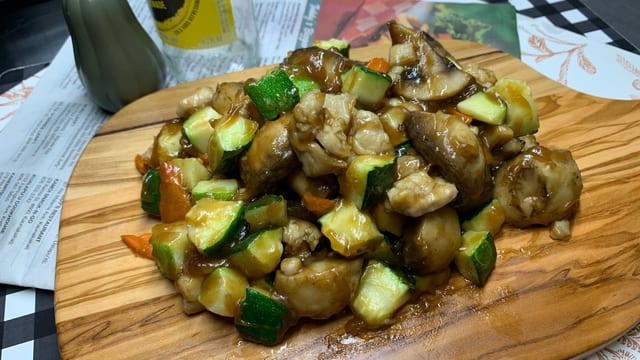 Mushroom Chicken.
